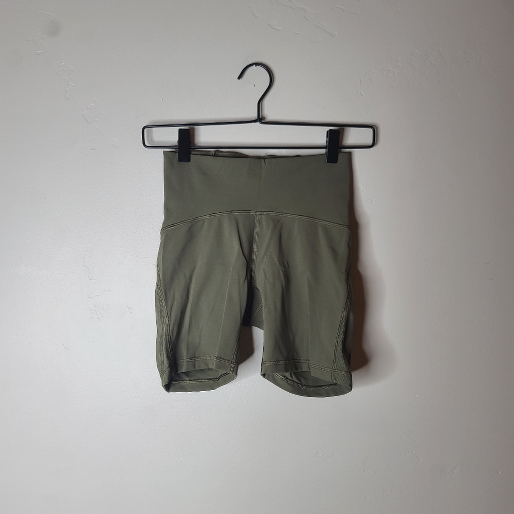 Lululemon Train Times Short In Sage Size 4 - Picture 4 of 10